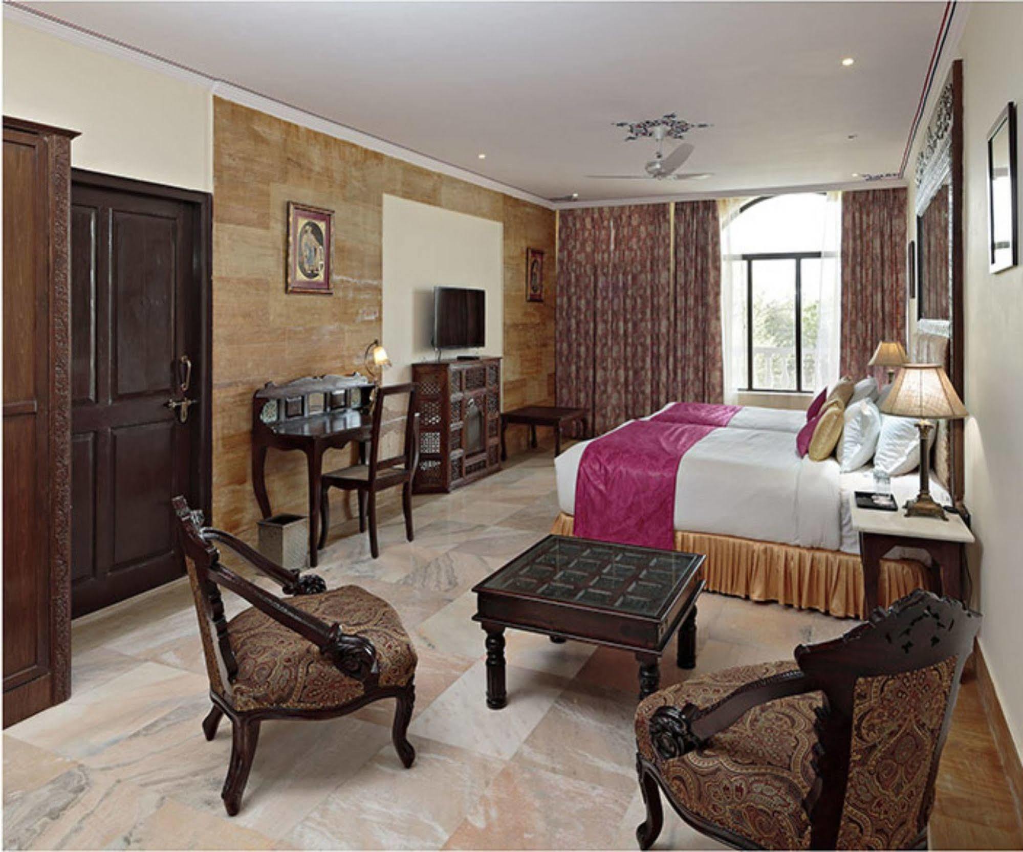 Talaibagh Palace Amer Extérieur photo