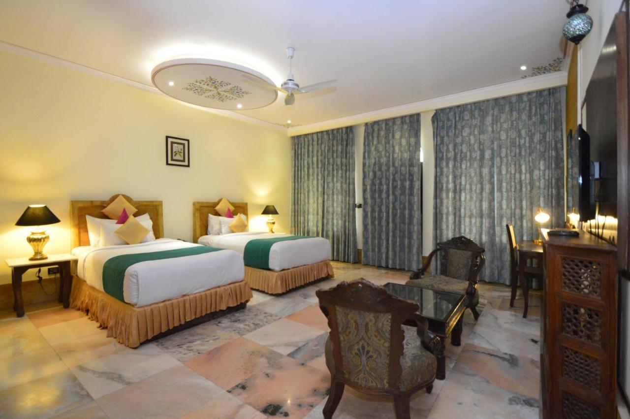 Talaibagh Palace Amer Extérieur photo